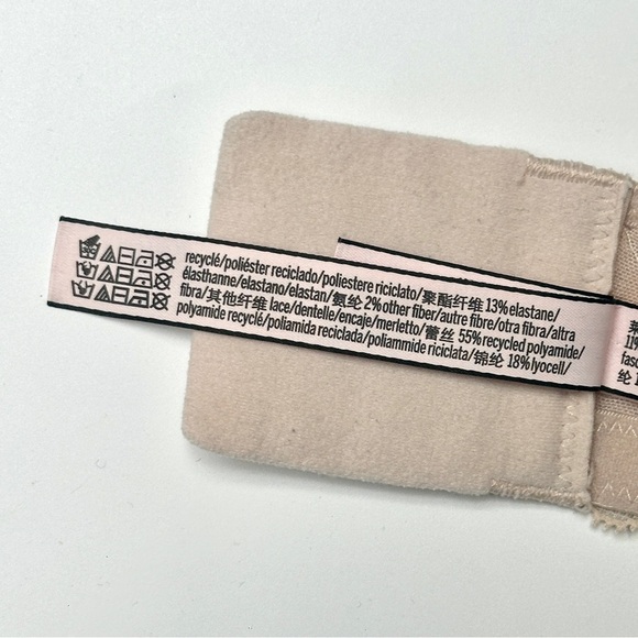 Victoria’s Secret Body By Victoria Unlined Demi Bra Floral Lace Beige 38DDD - Picture 8 of 8